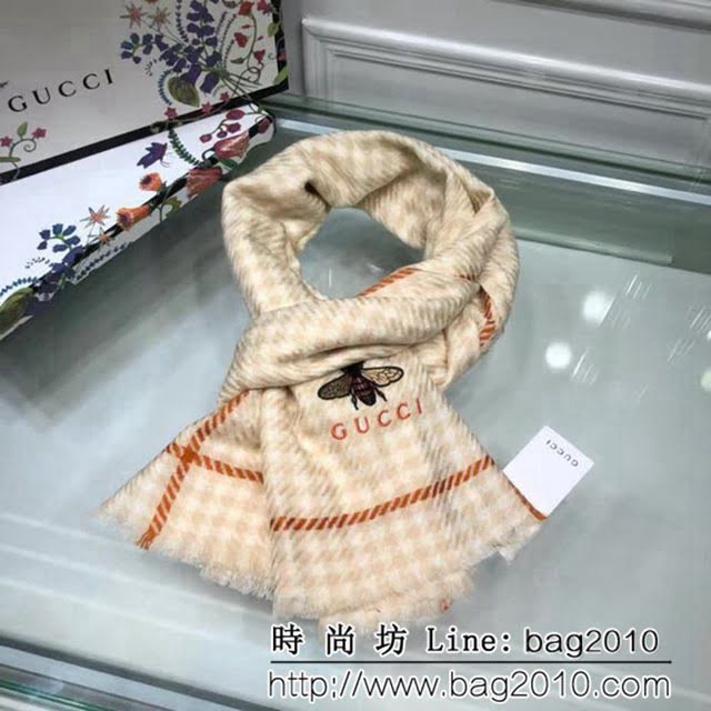 GUCCI古馳官網 18年秀場小千鳥格羊絨長圍巾 LLWJ6685